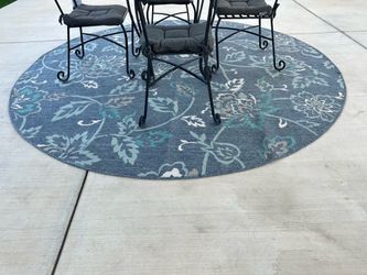 Outdoor rugs