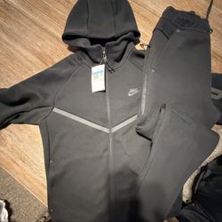 Nike Tech Fleece Pants - Sz Small - $75