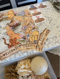 Winnie the Pooh shower decor