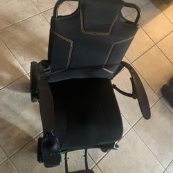 TSA Flight Approved Mobility Chair / Electric Wheelchair 