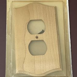 Angelo Genuine Maple Wood Receptacle/Outlet/Plug Wall Plate Cover 74962 NEW
