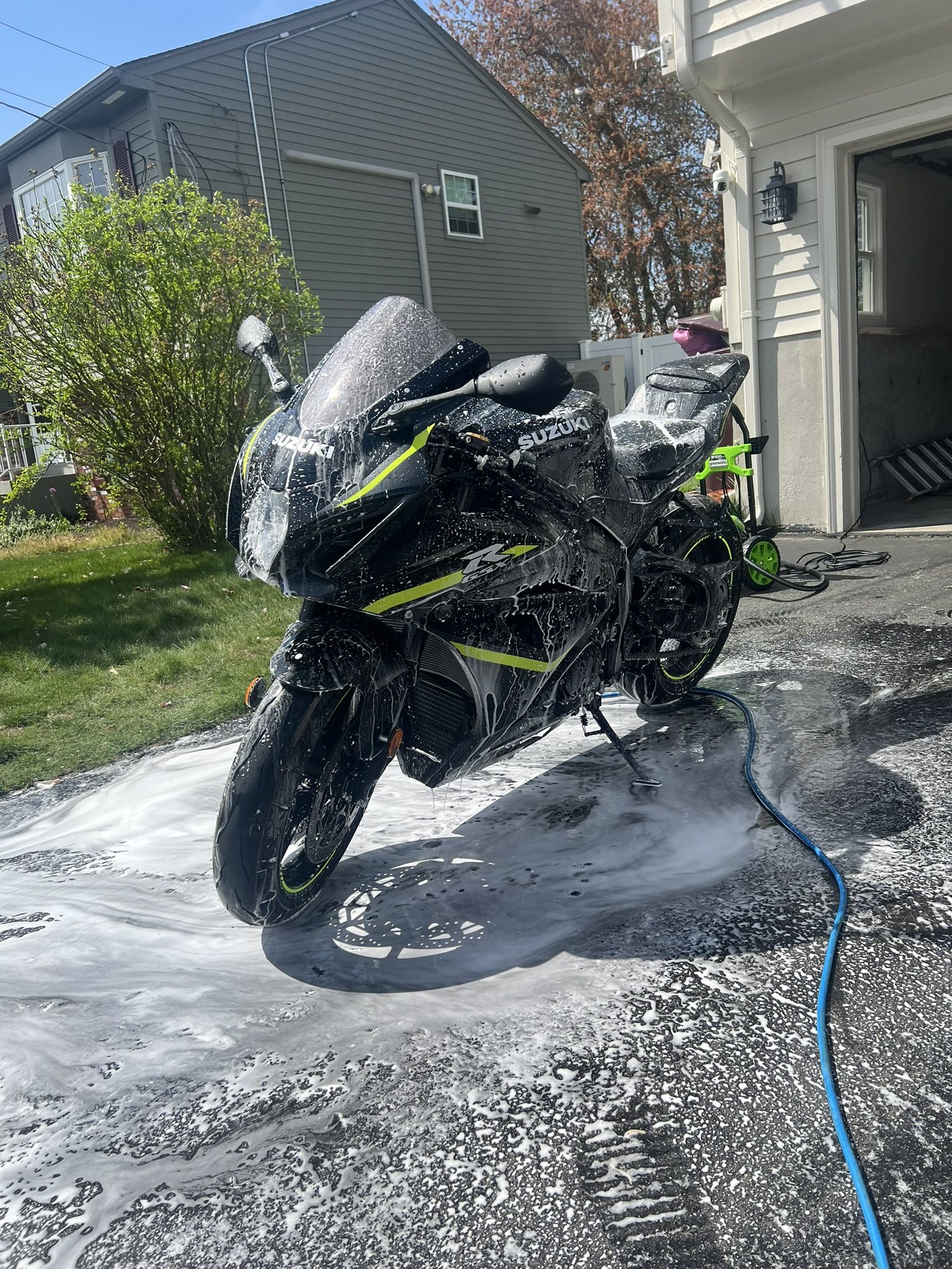 2023 Suzuki GSX r1000