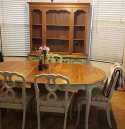 French Provincial China Cabinet Hutch