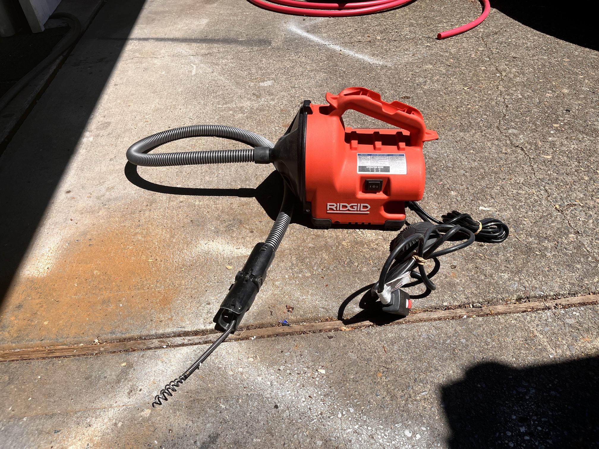 Ridged Power Operated Pipe Snake