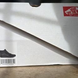 VANS- Sk8-Hi Black 9.5 mens 