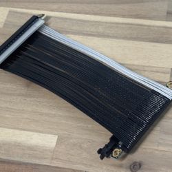 Formd SS200 PCIe 5.0 Riser Cable