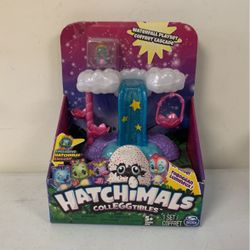 Hatchimals Colleggtibles ,Waterfall Playset with Light and an Exclusive Season 4 Colleggtibles.   