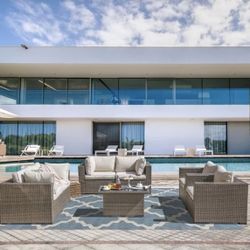 Brand New Outdoor Furniture Set ( In Box ) We Offer Same Day Delivery Service 