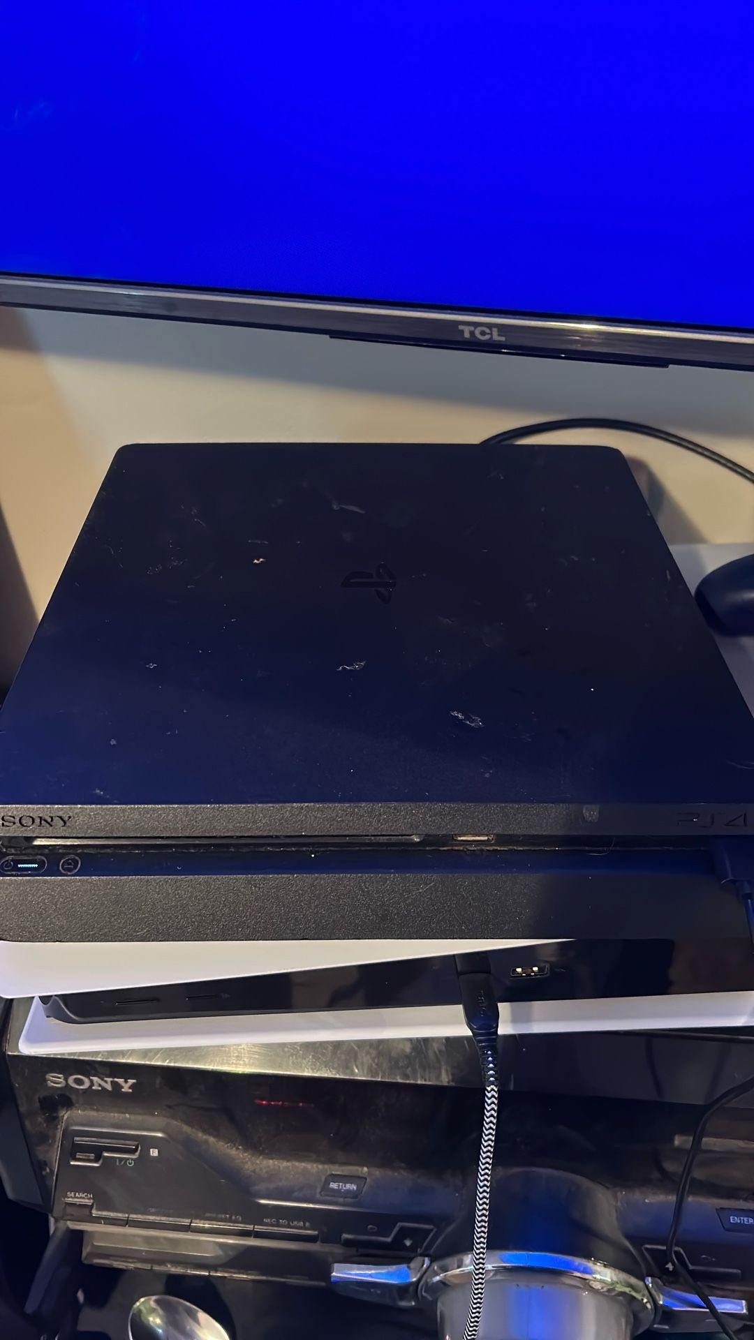 PS4