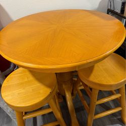 Oak pub table