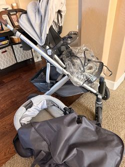 Uppababy Vista V2 stroller