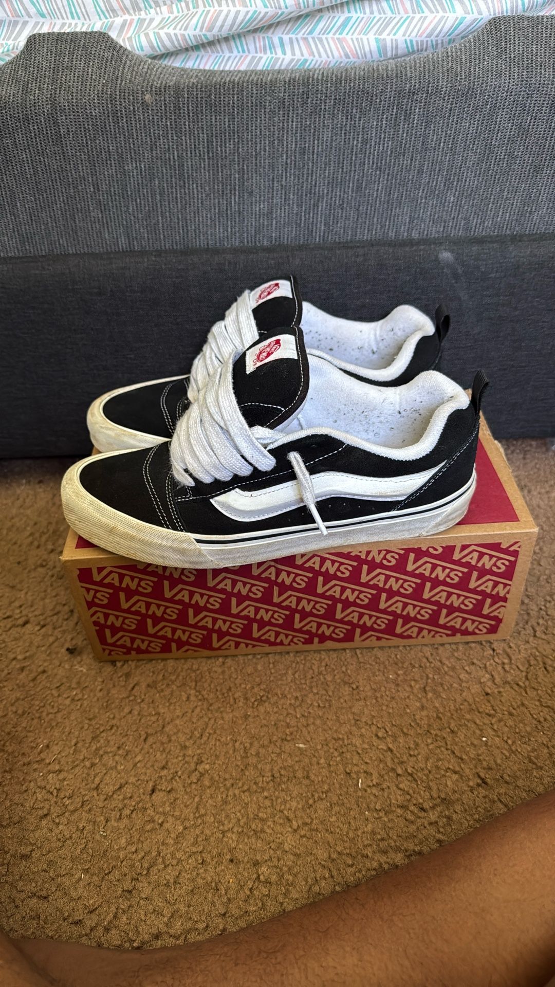 knu skool vans