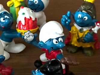 35 Smurfs