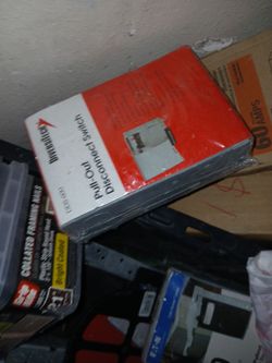 https://offerup.com/redirect/?o=RWxlY3RyaWNhbC5wbHVtYmluZw== and some ac parts   tile too