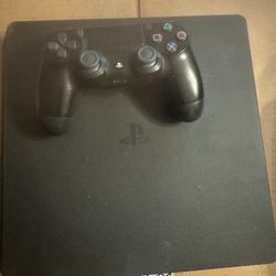 PS4