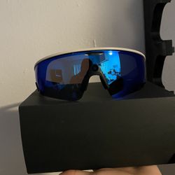 Oakley Meta Vanguard 