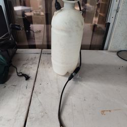 Green Thumb Sprayer 2 Gallon 
