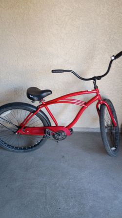 Huffy Red Cranbrook 26 in beach cruiser