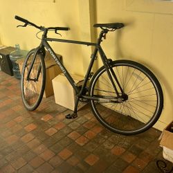 Fortified Invincible City Bike – Great Condition
