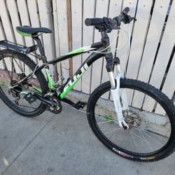 MT Fuji Nevada 2.0 New Tires Small To Med Rider 