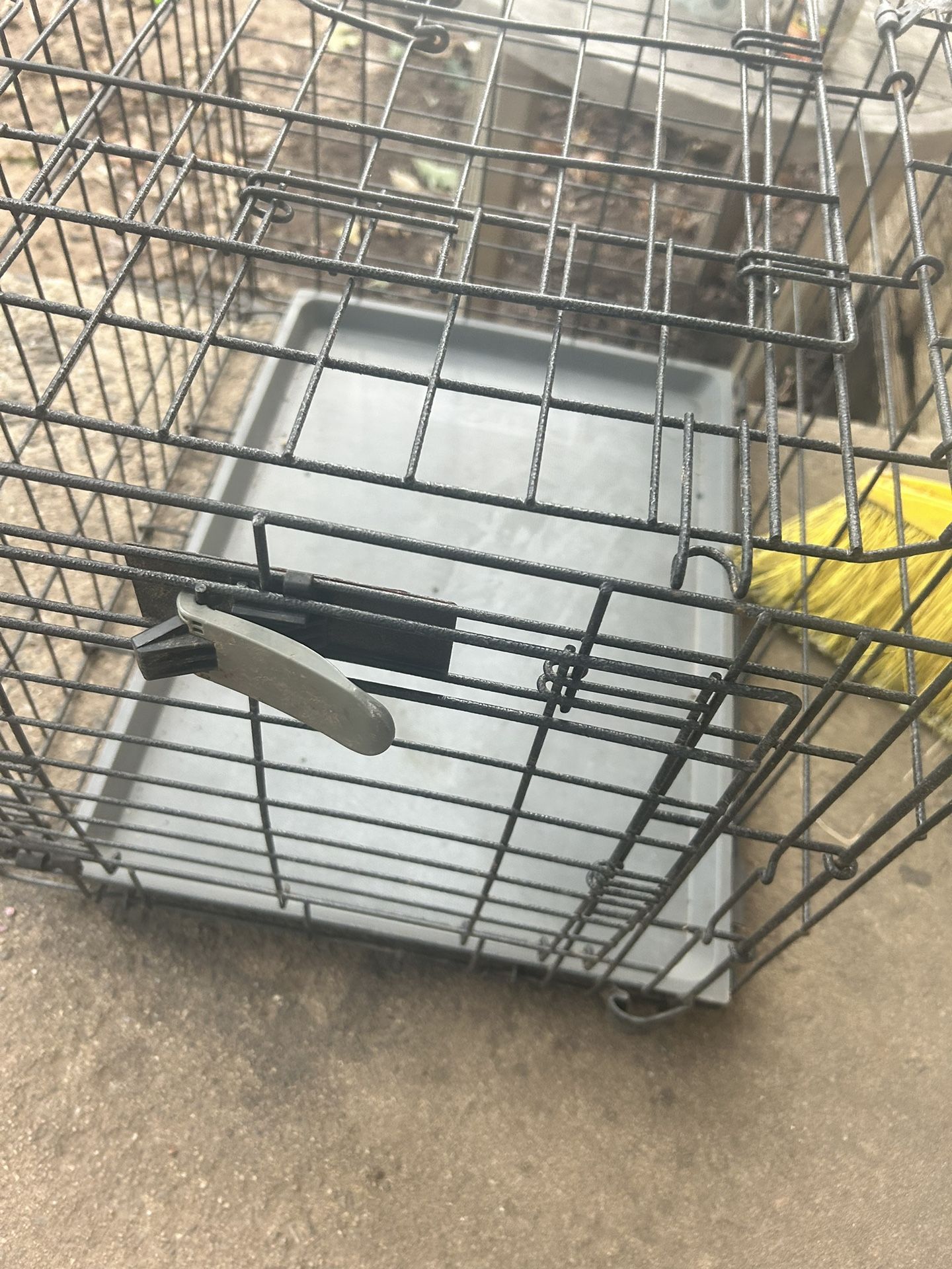 Medium size Dog Kennel