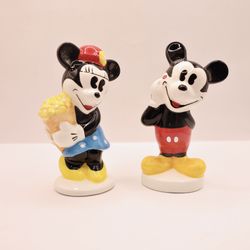 Disney Mickey & Minnie Mouse Salt / Pepper Shakers