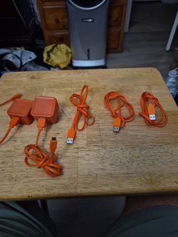 JBL CHARGER CABLES AND ADAPTERS