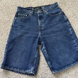 Vintage Levi’s Silver Tab Baggy Jean Shorts 