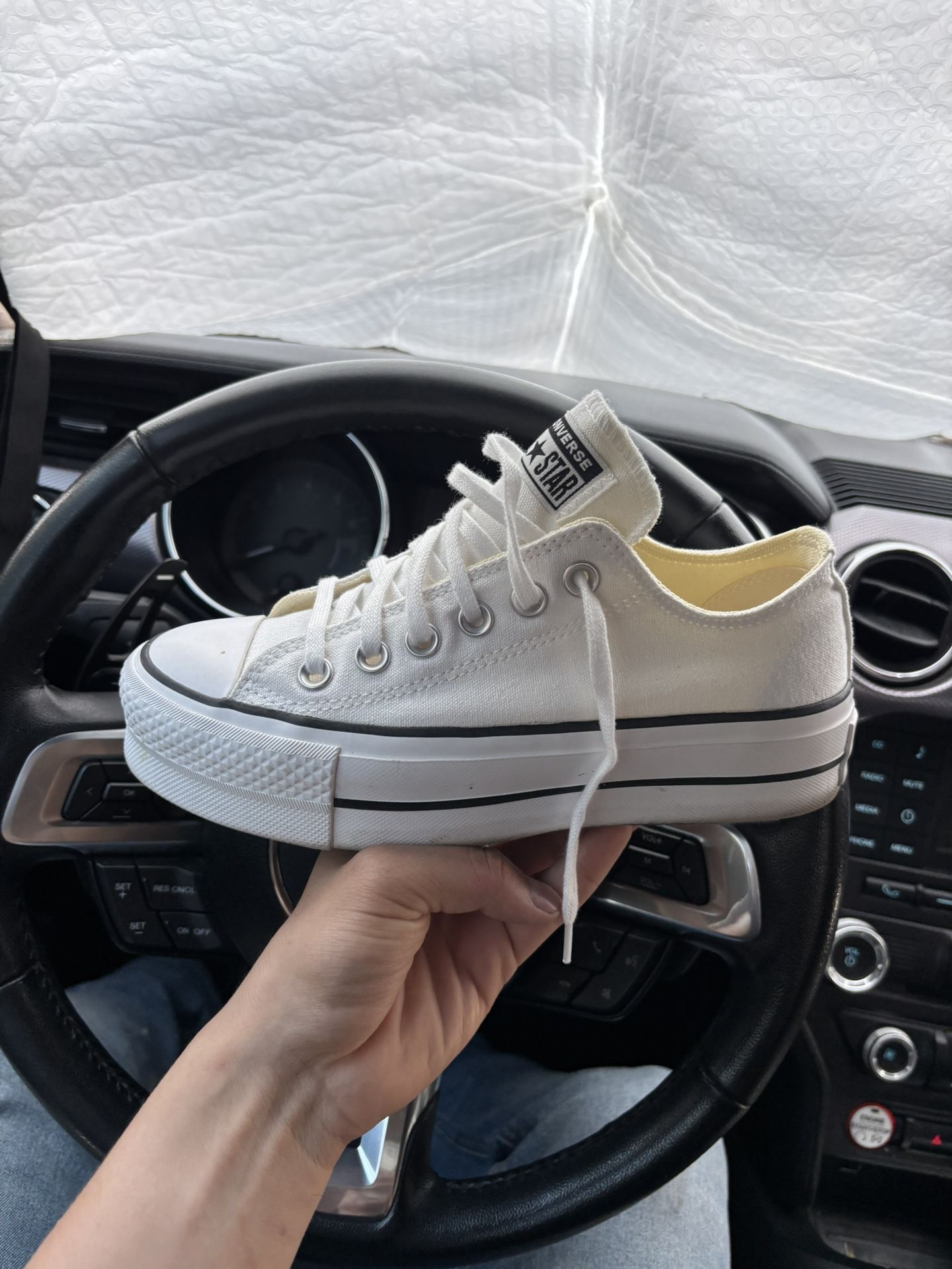 White Converse With Plataform 