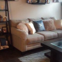 Couch and Love seat (2 Lamps/ End Tables Included )