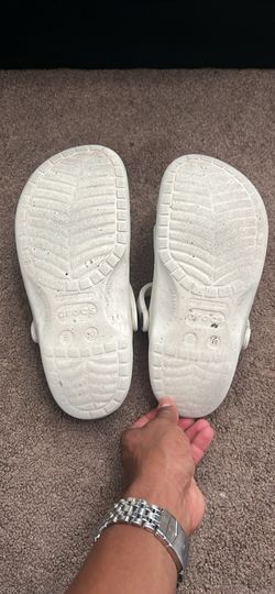 White crocs size 8