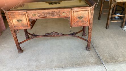 Antique Decorative Desk/Buffet With Mirror Top