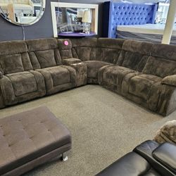 Brand New Sectional Microfiber Plush Brown With 3 Recliners $849 