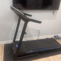 XTERRA Fitness TR150 Folding Treadmill