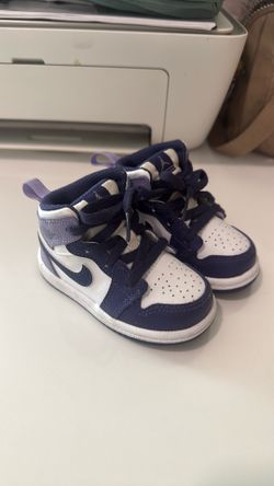Baby Jordan shoes size 5c