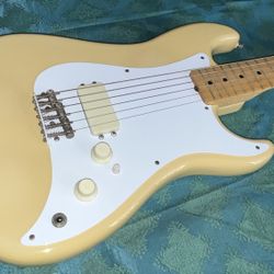 USA 1982-83 Fender Og H1 Bullet (not a Squire)!