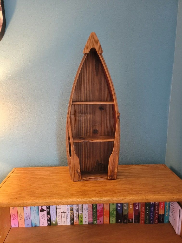 Small Conoe Shelf