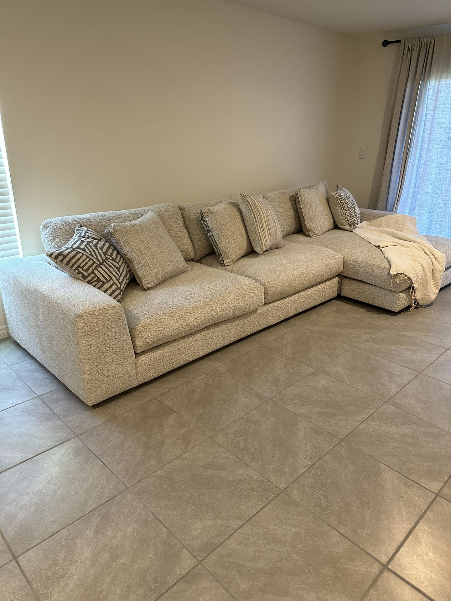 Chaise Sectional