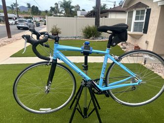 Road bike for Sale
