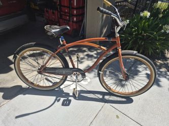 Beach cruiser bike