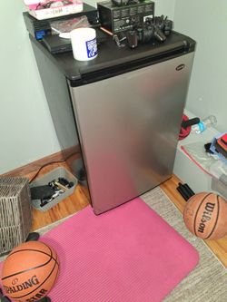 Sanyo Mini Fridge Stainless Steel