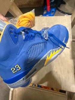 Men's Air Jordan 5 Retro Laney-Men’s. Size 8