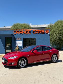 Tesla Model S 2015 85D Free Supercharging