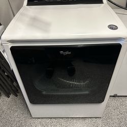 Whirlpool Cabrio 8.8 cubic foot High Efficiency Electric Dryer