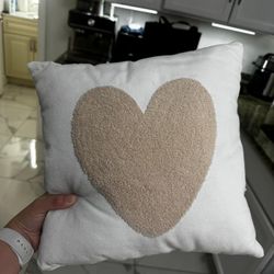Decorative cushions/Cojines decorativos 
