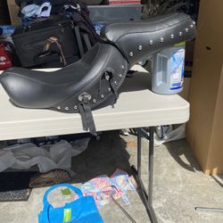 Harley Seats
