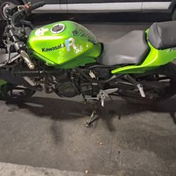 Motorcycle 