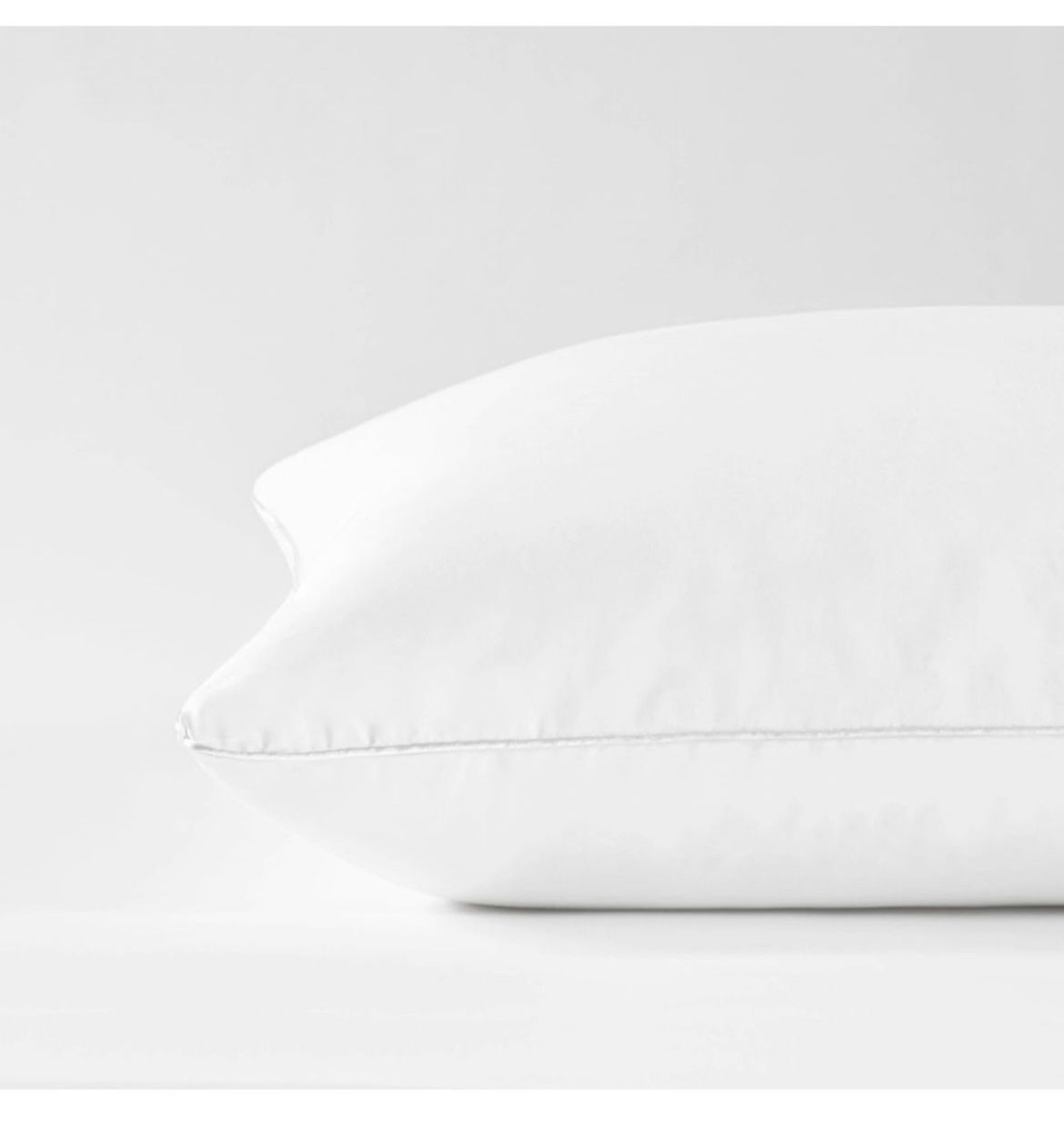 Saatva Down Alternative Pillow - Hypoallergenic Pillow with Plush & Airy Feel - Breathable Organic Cotton Cover - Lofty Microdenier Down Alternative -