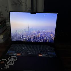 MacBook Pro 14” 2023