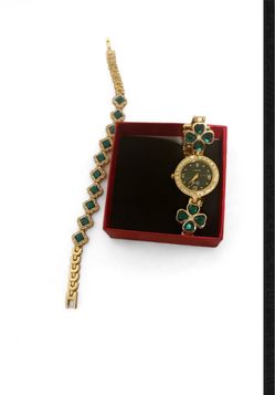 Women's Emerald Green Clover Watch & Bracelet Set Gold - Box